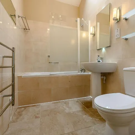 Dom wakacyjny 4 Bed In High Sz098 *